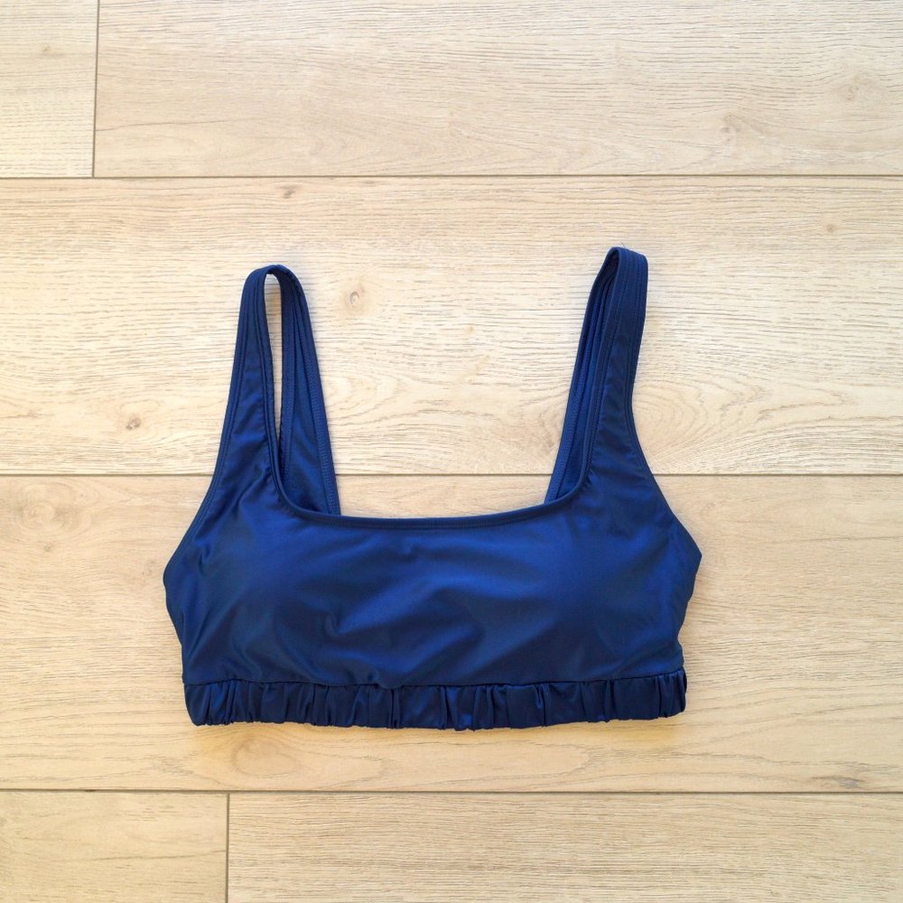 NOBO bikini top satin navy blue with ruched fabric band woman L  NWoT